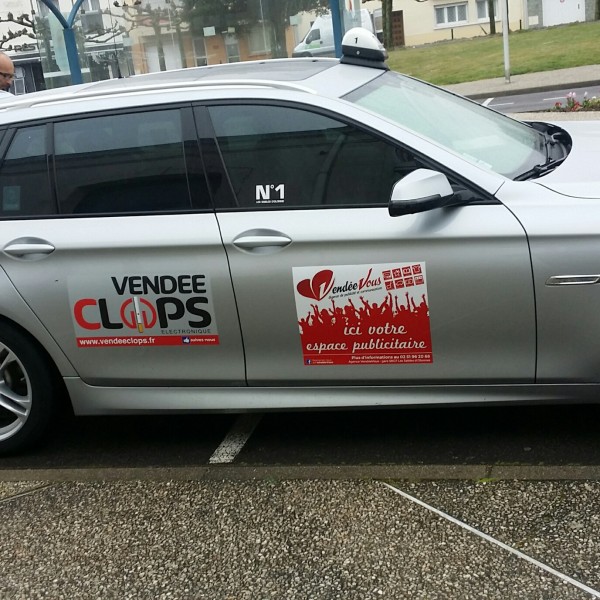 campagne-publicitaire-sur-taxis-des-olonnes